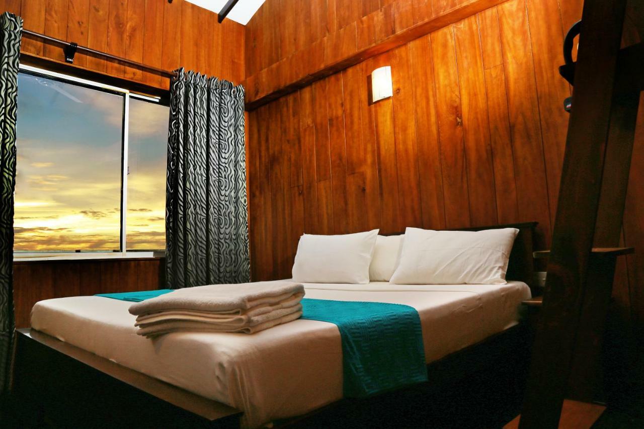 Hikka Ocean Resort Хіккадува Екстер'єр фото
