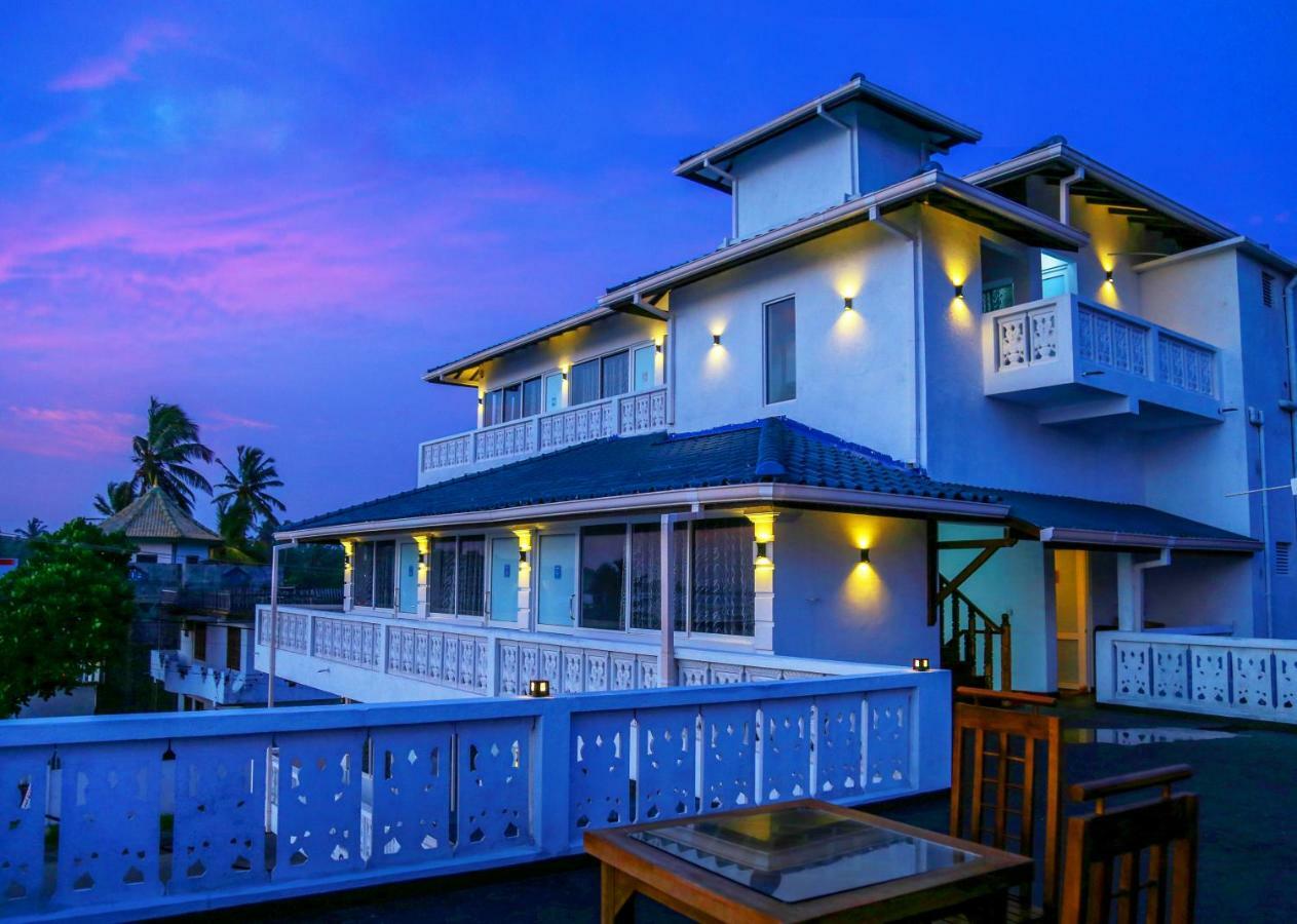 Hikka Ocean Resort Хіккадува Екстер'єр фото